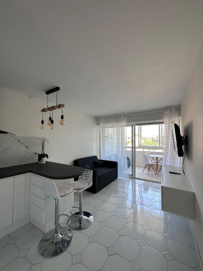 Studio Antibes Port Vauban. Екстер'єр фото